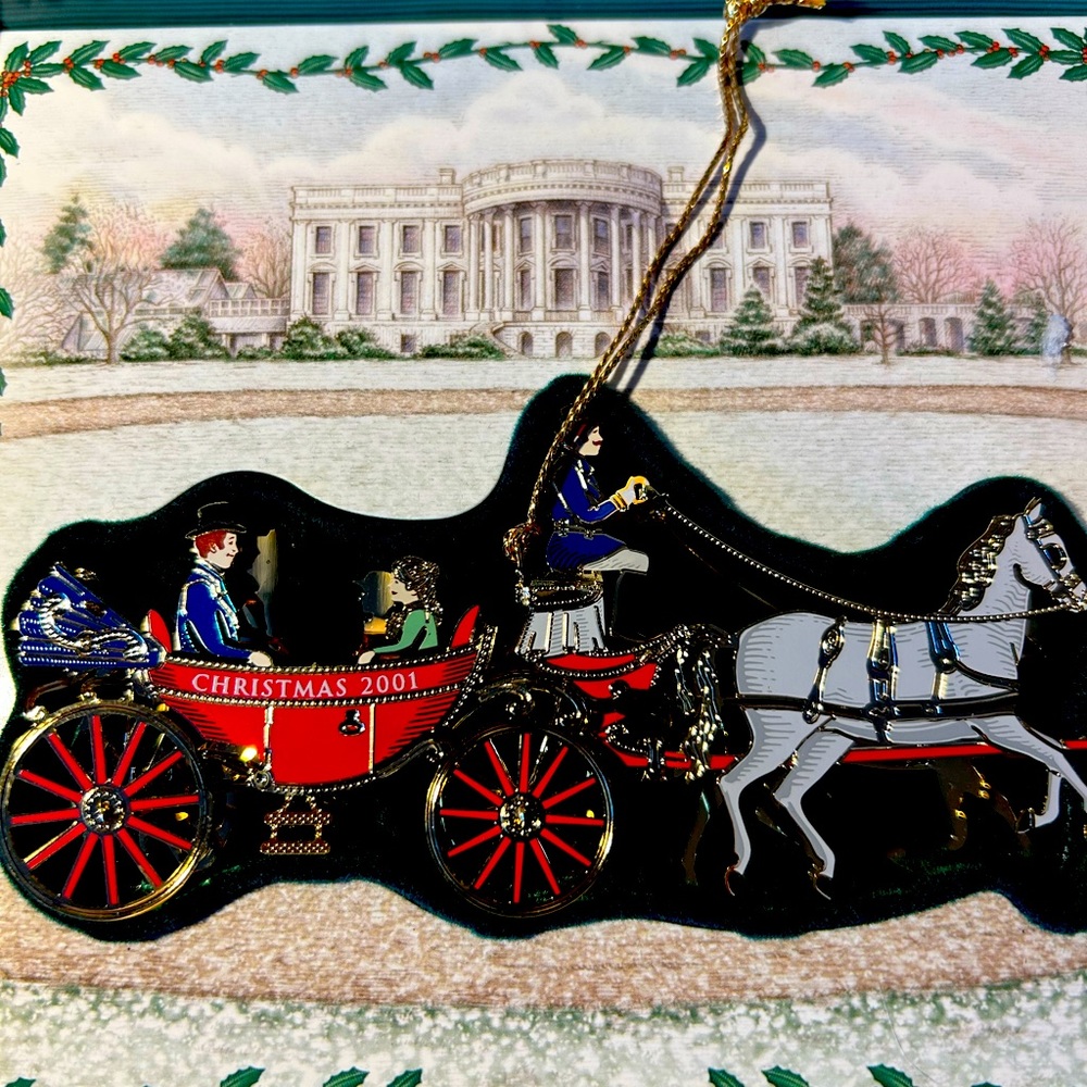 2001 White House Ornament